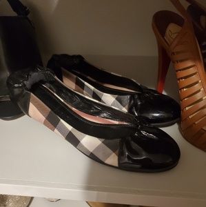 Burberry Flats